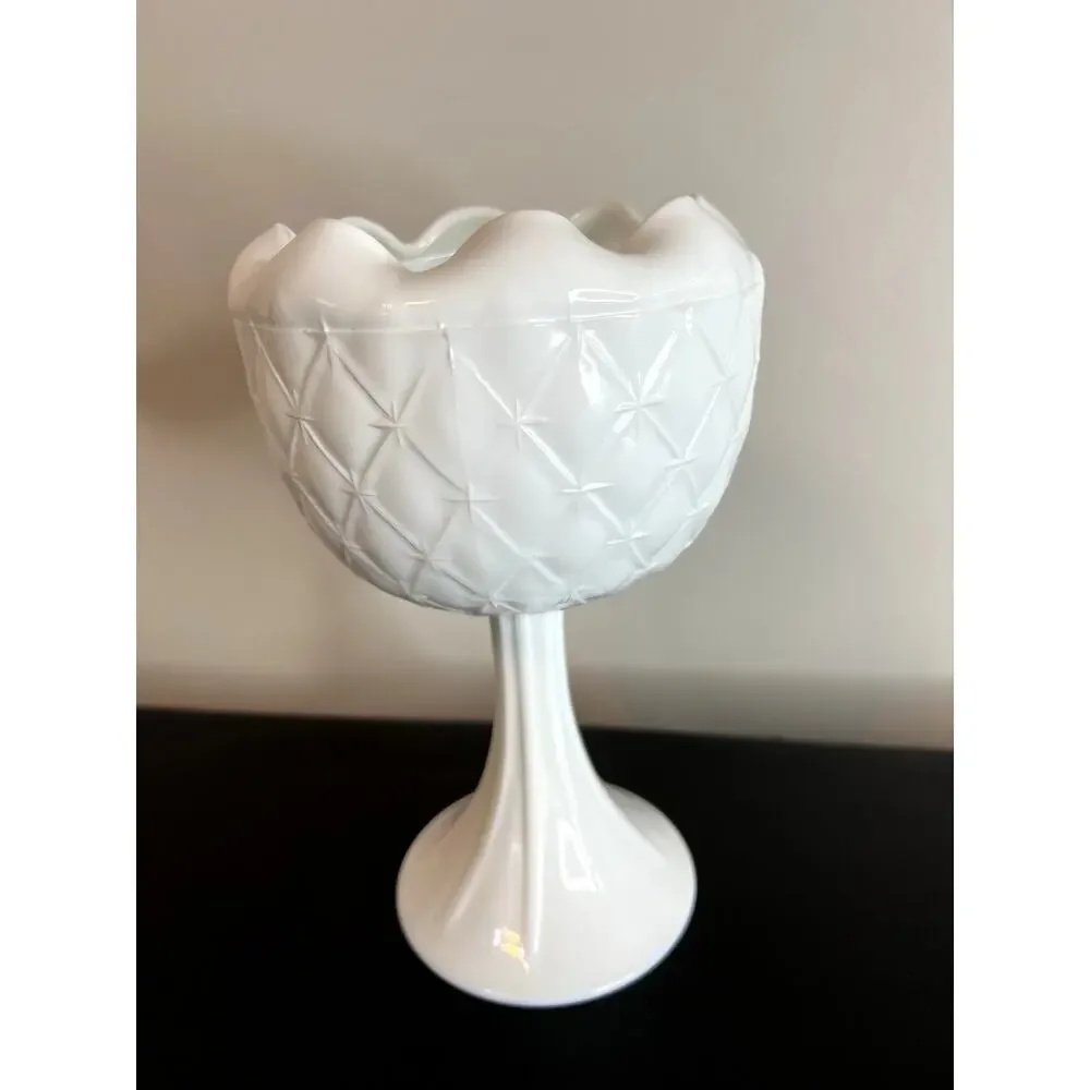 Vintage Westmoreland Quilted Milk Glass Pedestal Candy Dish Compote 9